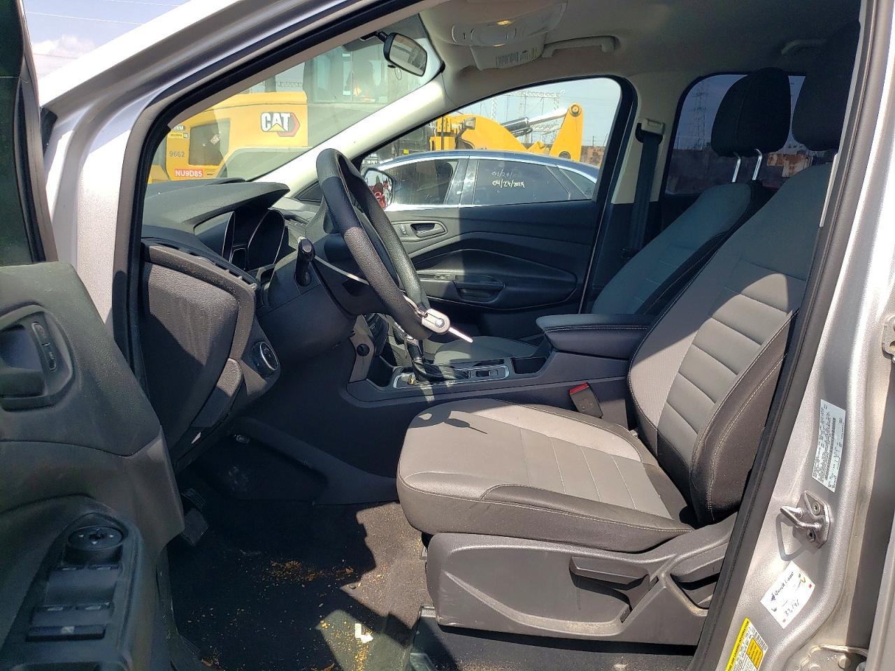 2017 Ford Escape S - Фото 7