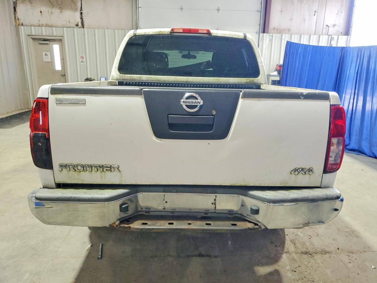 2011 Nissan Frontier S - Фото 6