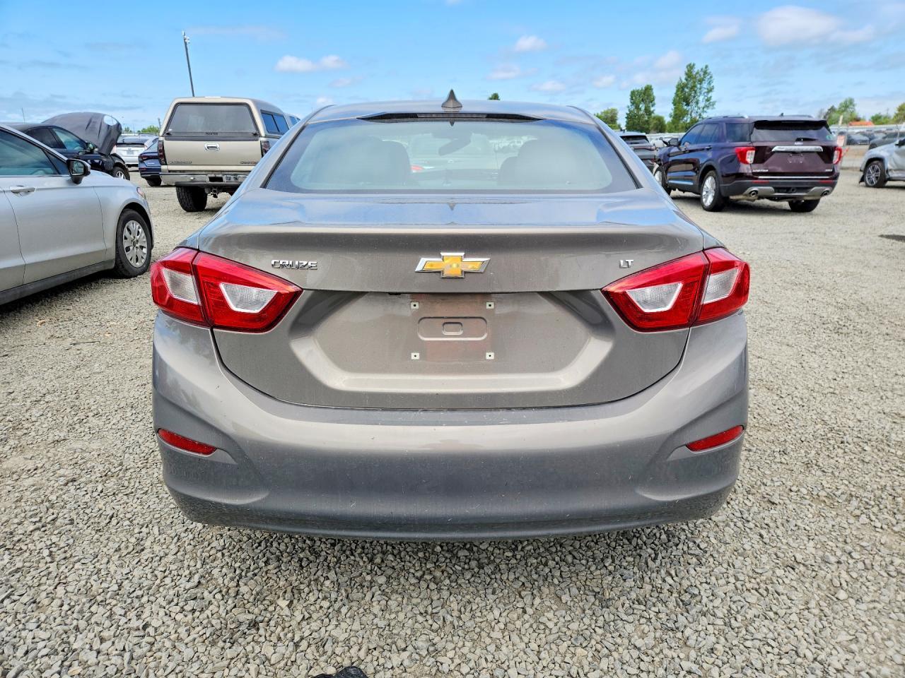 2018 Chevrolet Cruze Lt - Фото 6