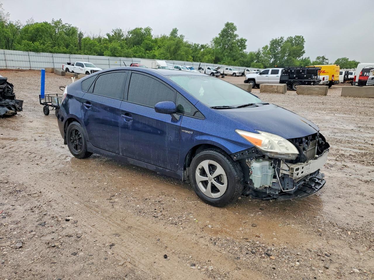2014 Toyota Prius Three - Фото 4