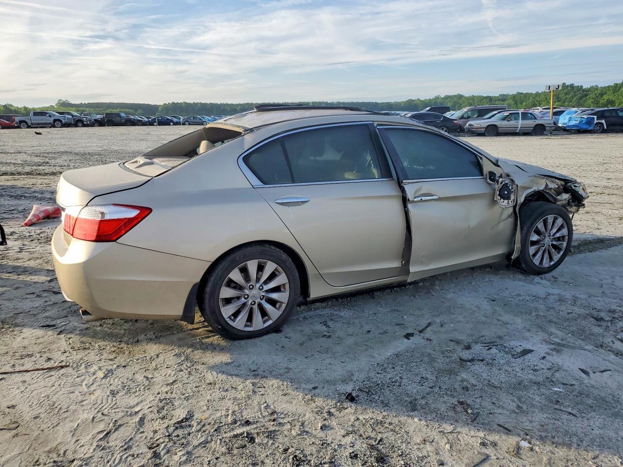 2015 Honda Accord Exl - Image 3