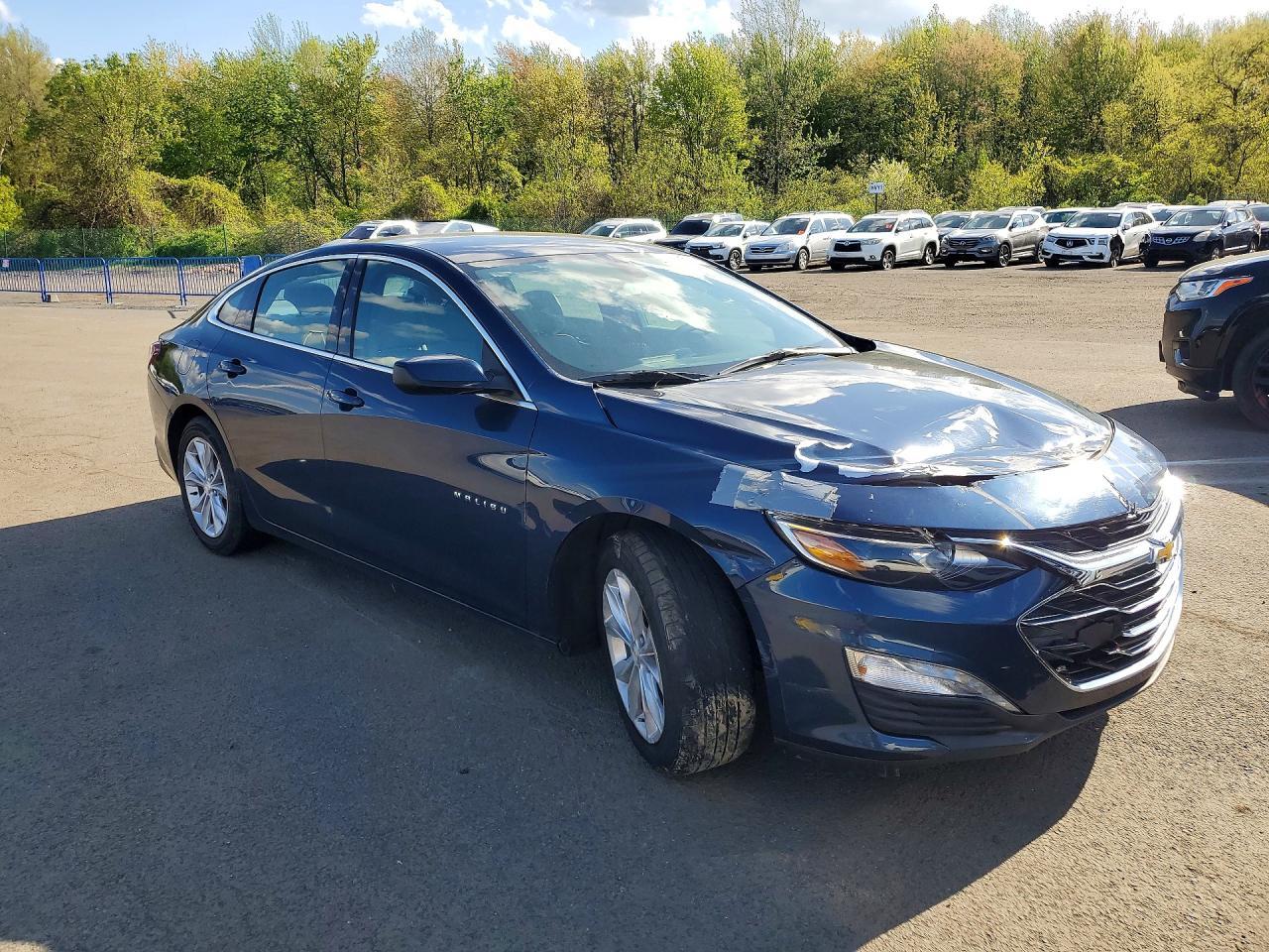 2022 Chevrolet Malibu Lt - Фото 4