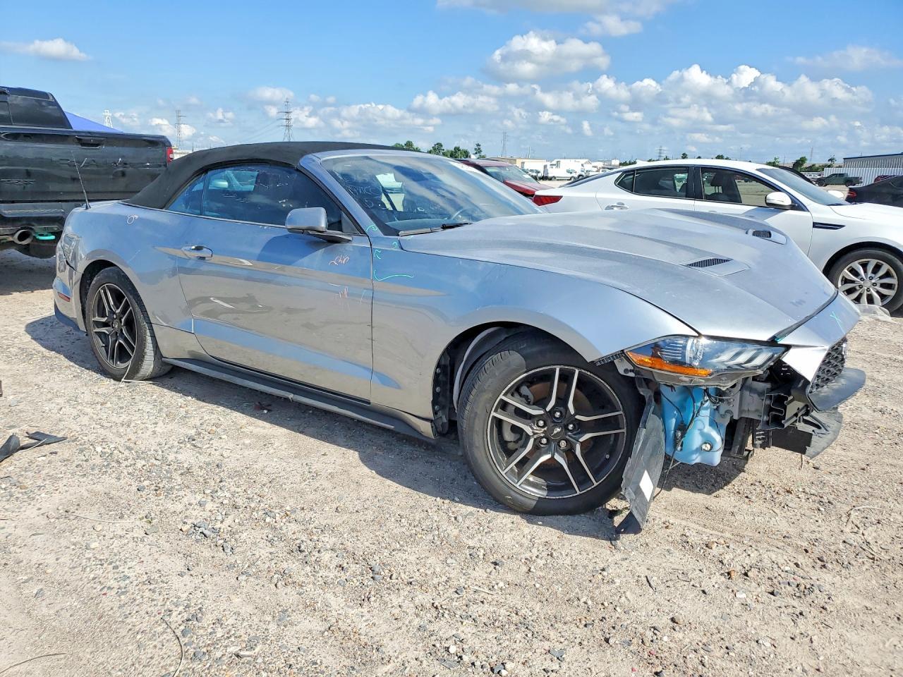 2022 Ford Mustang - Image 4
