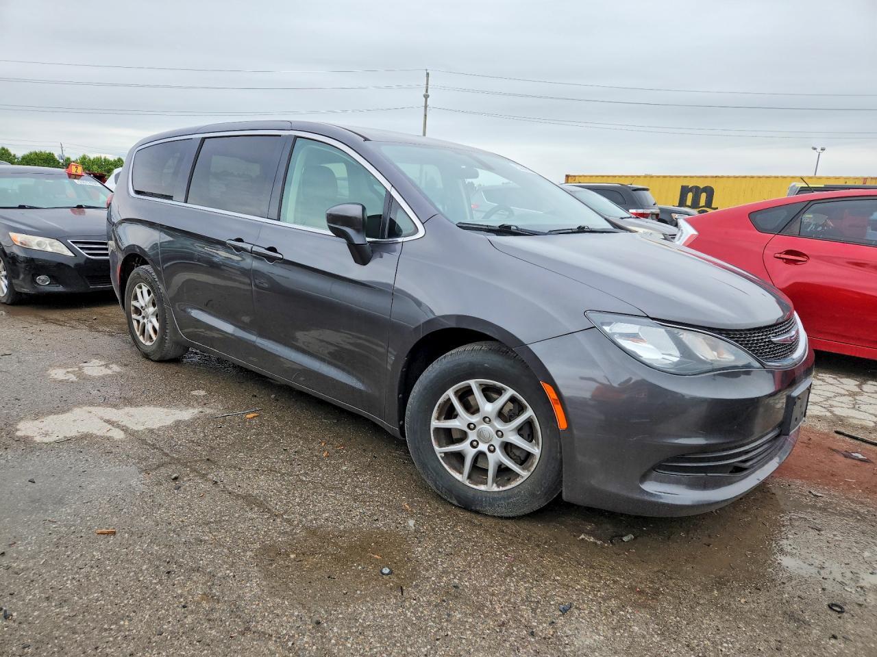 2018 Chrysler Pacifica Lx - Фото 4