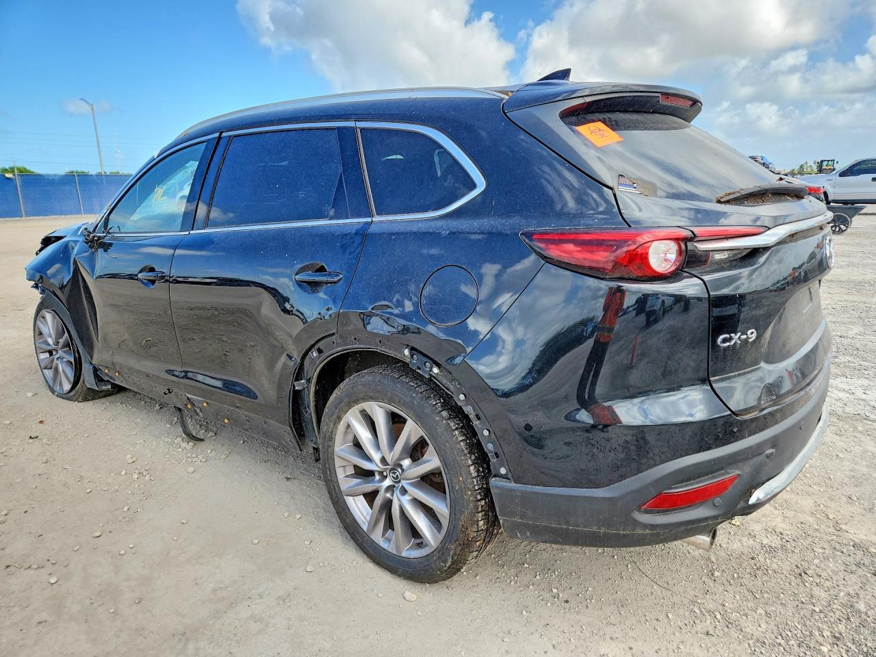 2020 Mazda Cx-9 Grand Touring - Image 2