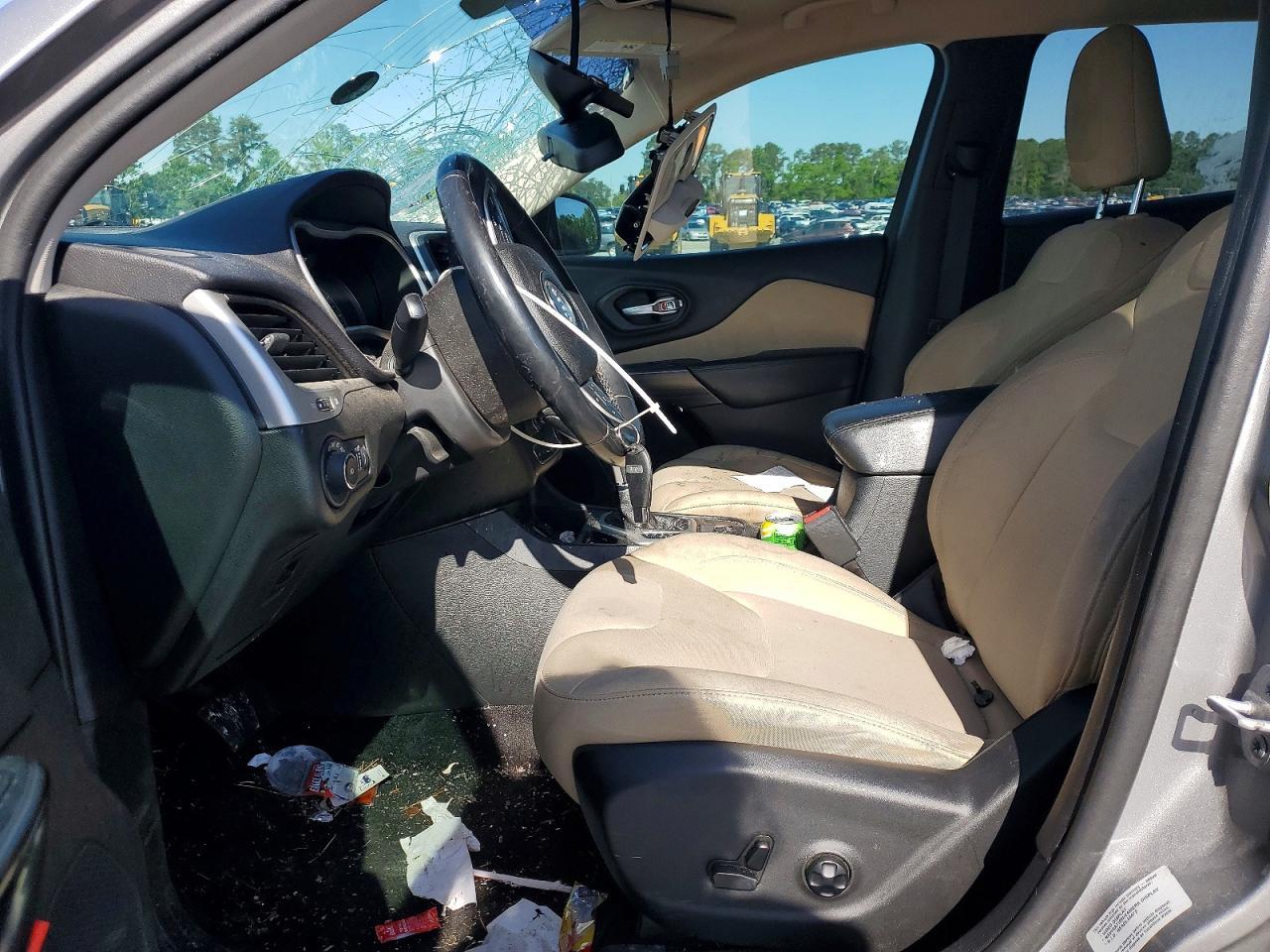 2015 Jeep Cherokee Latitude - Фото 7