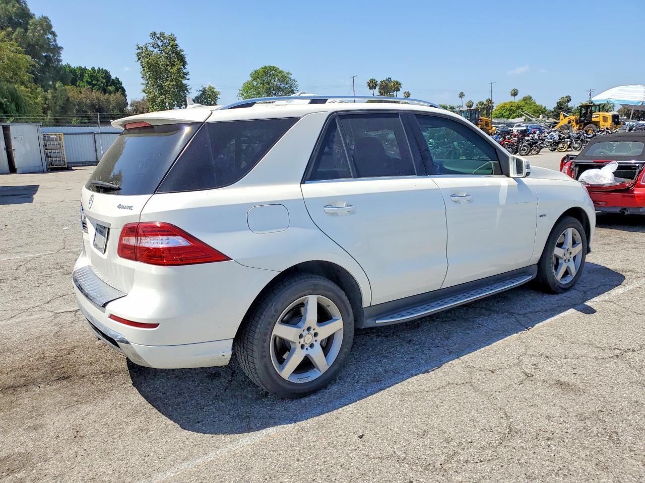 2012 Mercedes-Benz Ml 550 - Фото 3