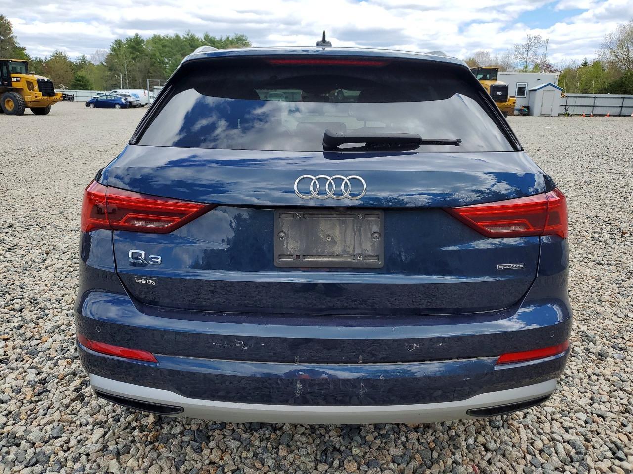 2020 Audi Q3 Premium - Image 6
