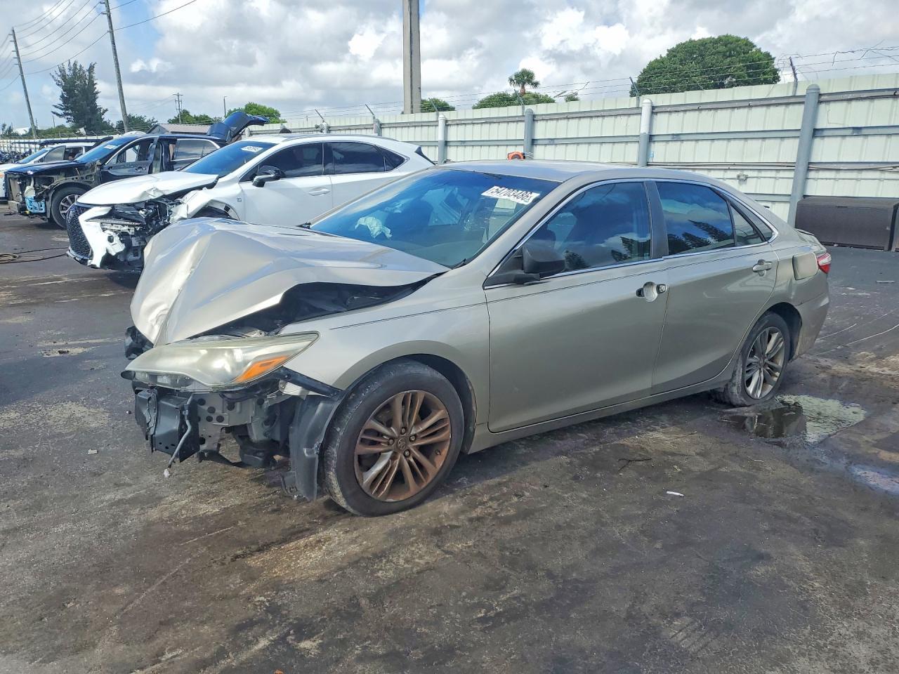 2016 Toyota Camry Se