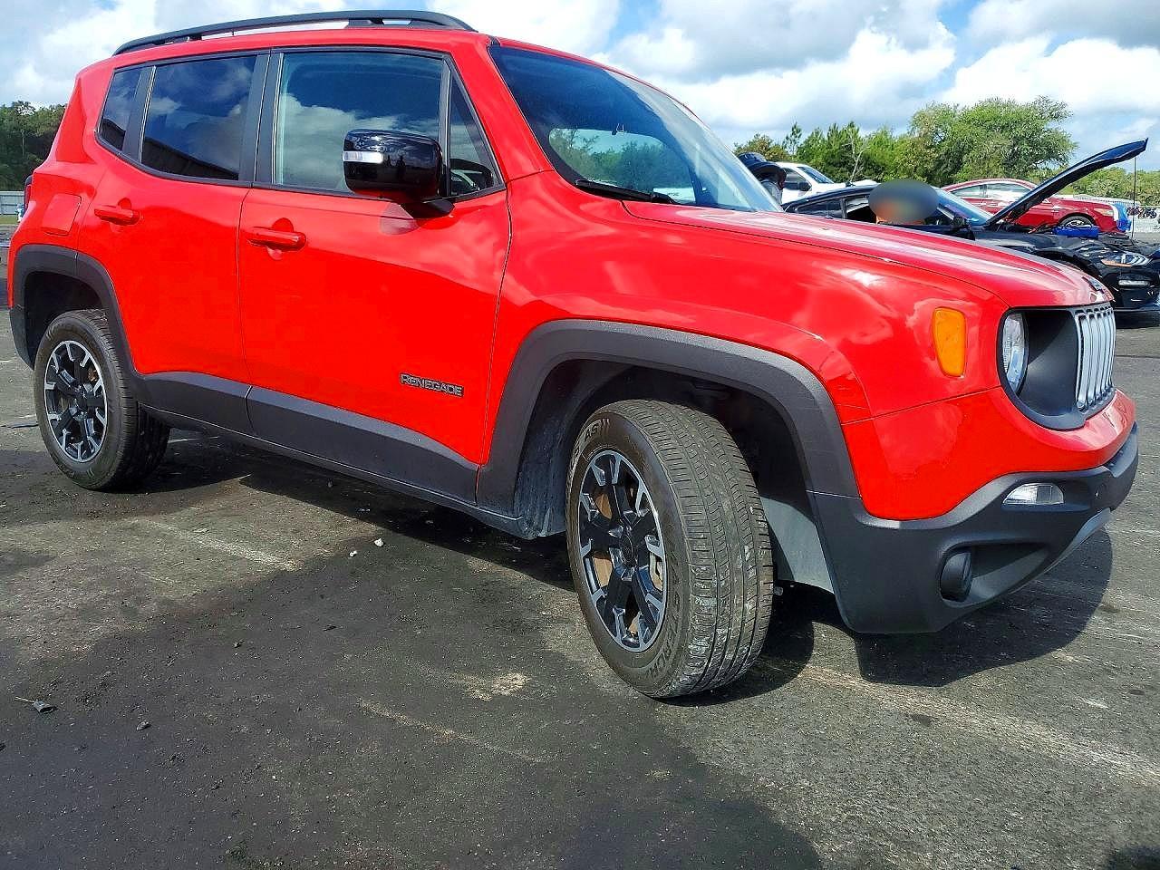 2023 Jeep Renegade Latitude - Фото 4
