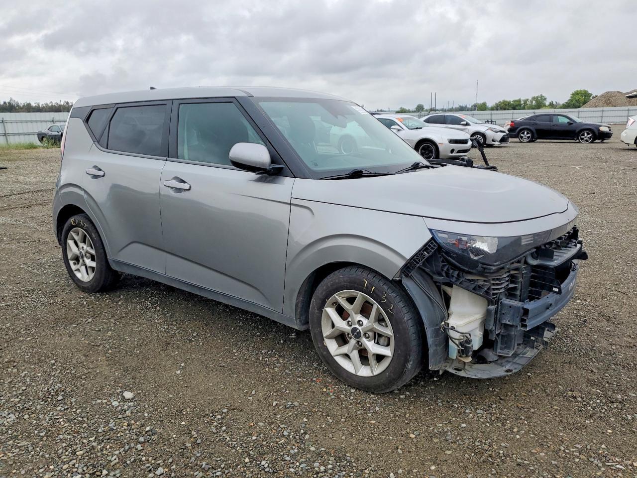 2023 Kia Soul Lx - Image 4