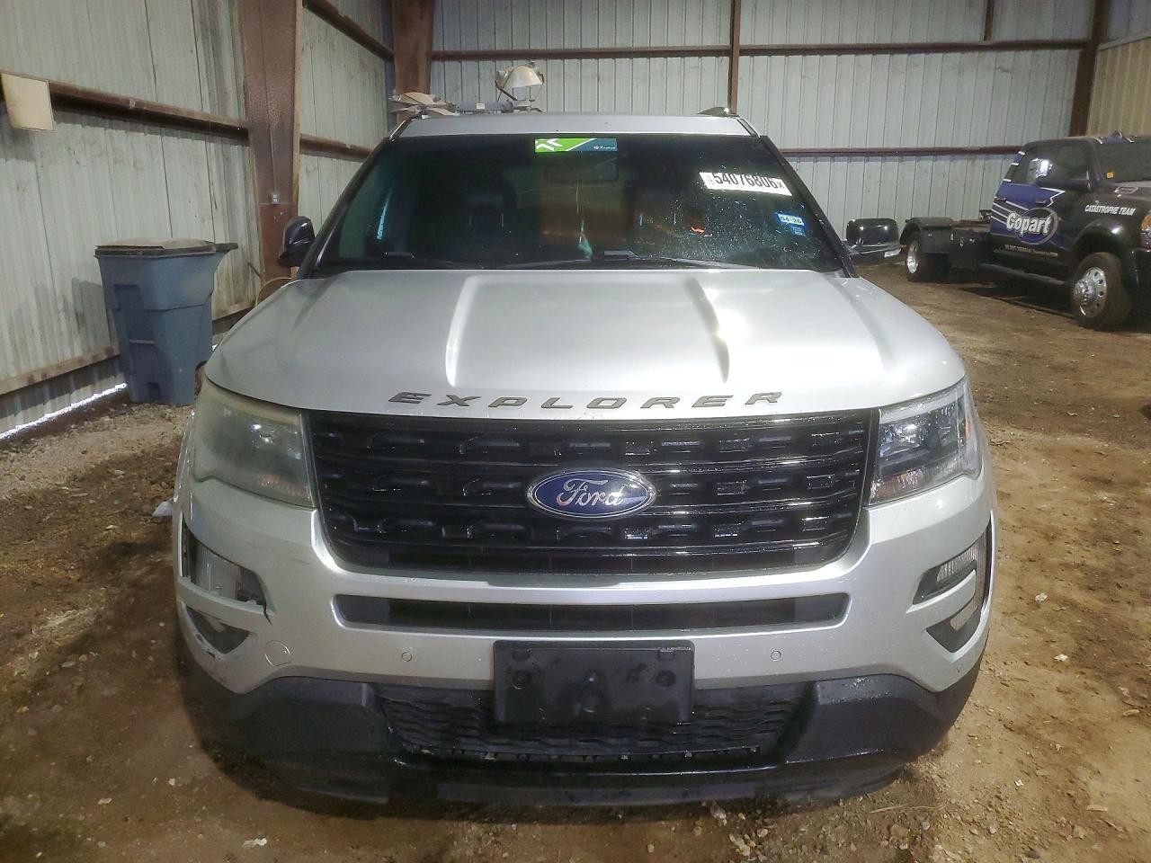 2016 Ford Explorer Sport - Фото 5