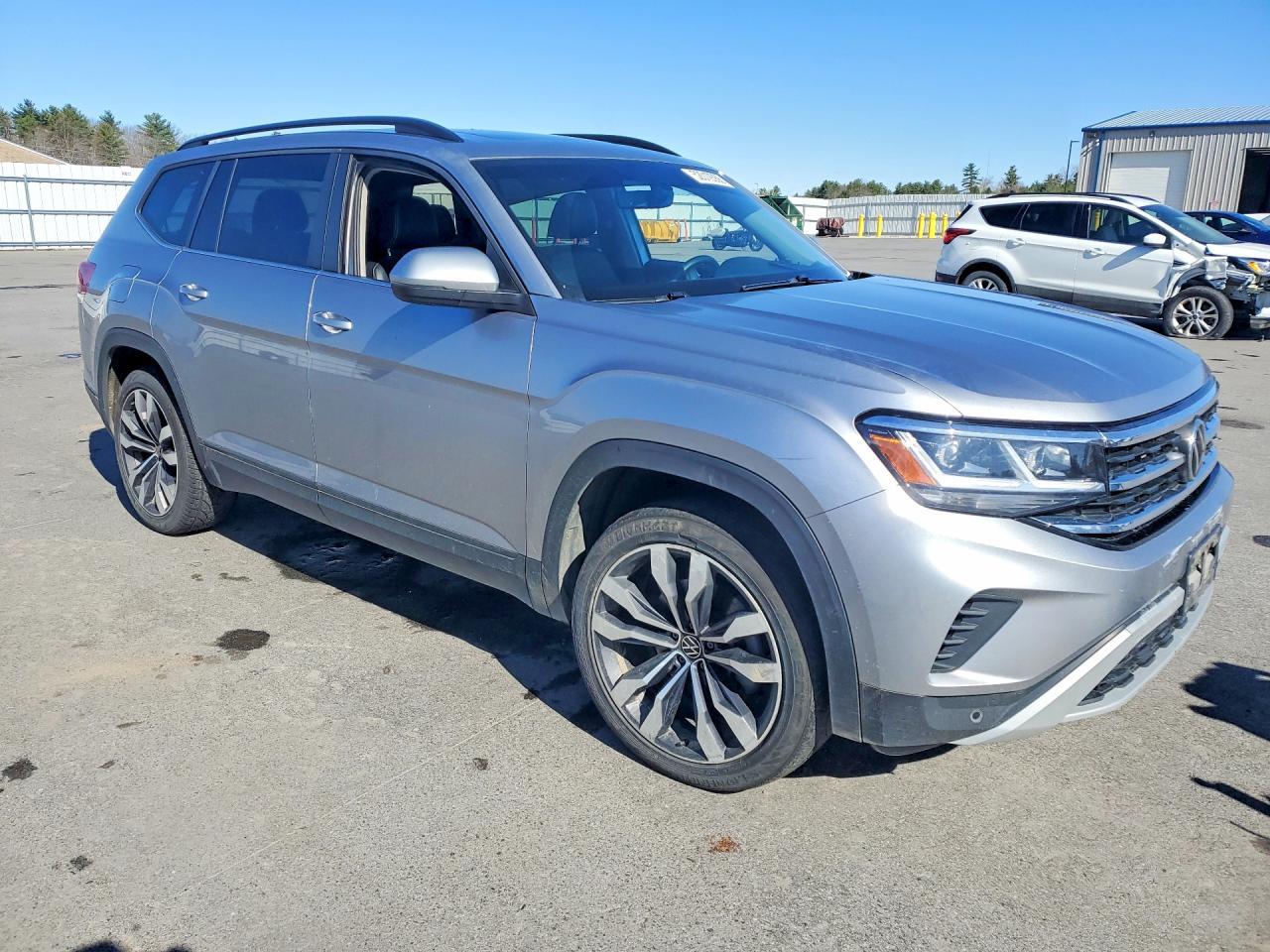 2022 Volkswagen Atlas Se - Image 4