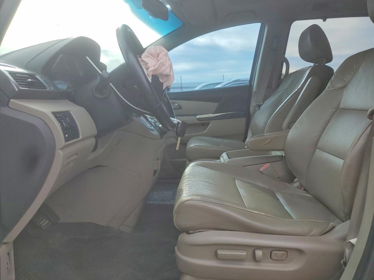 2011 Honda Odyssey Exl - Image 7
