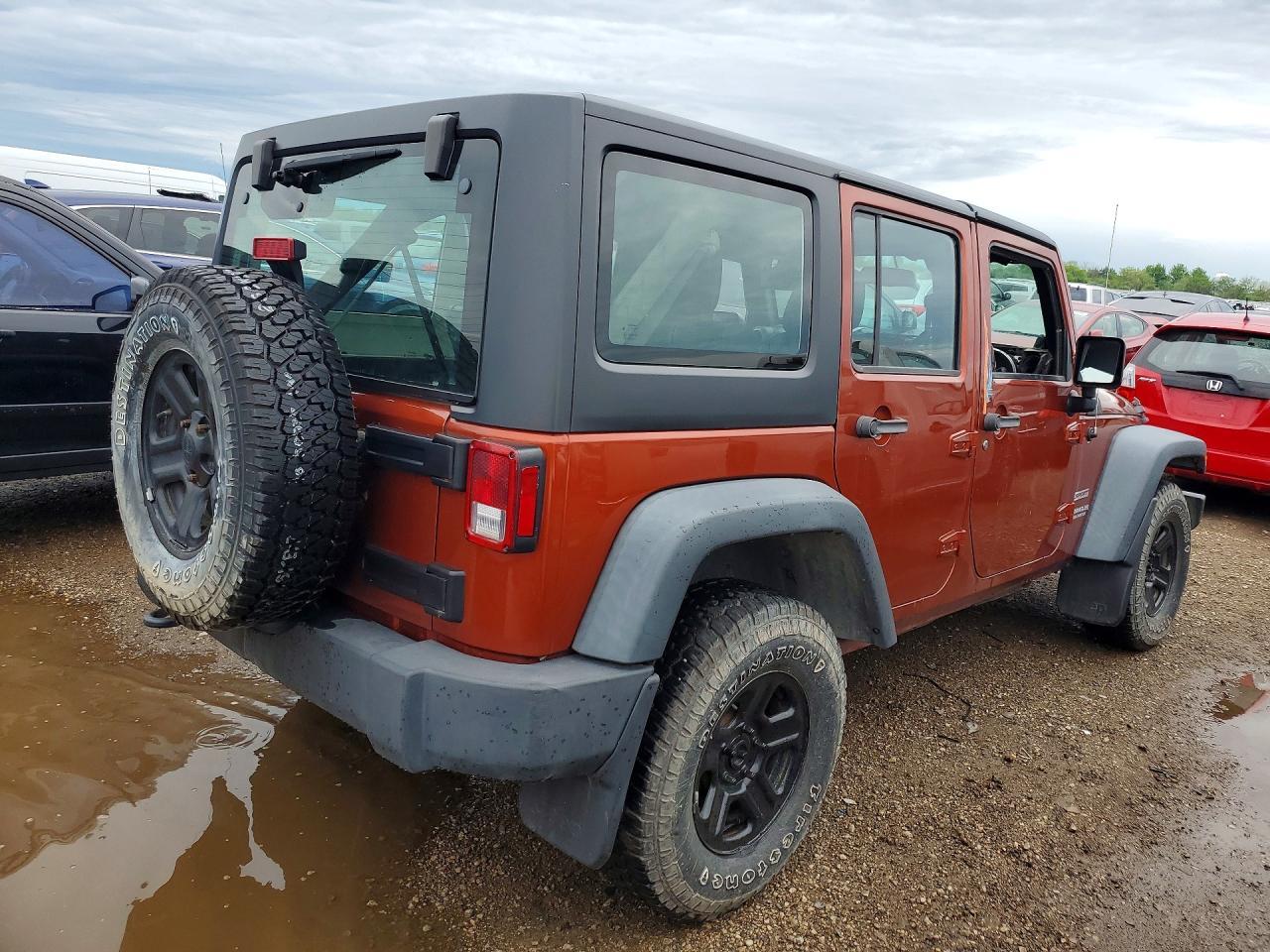 2014 Jeep Wrangler Unlimited Sport - Фото 3