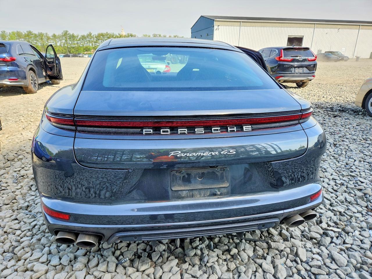 2025 Porsche Panamera 4S E-Hybrid - Фото 6