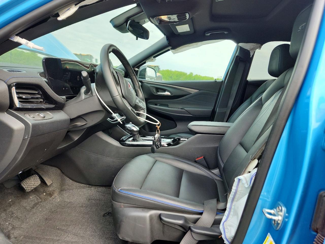 2025 Buick Envista Sport Touring - Image 7