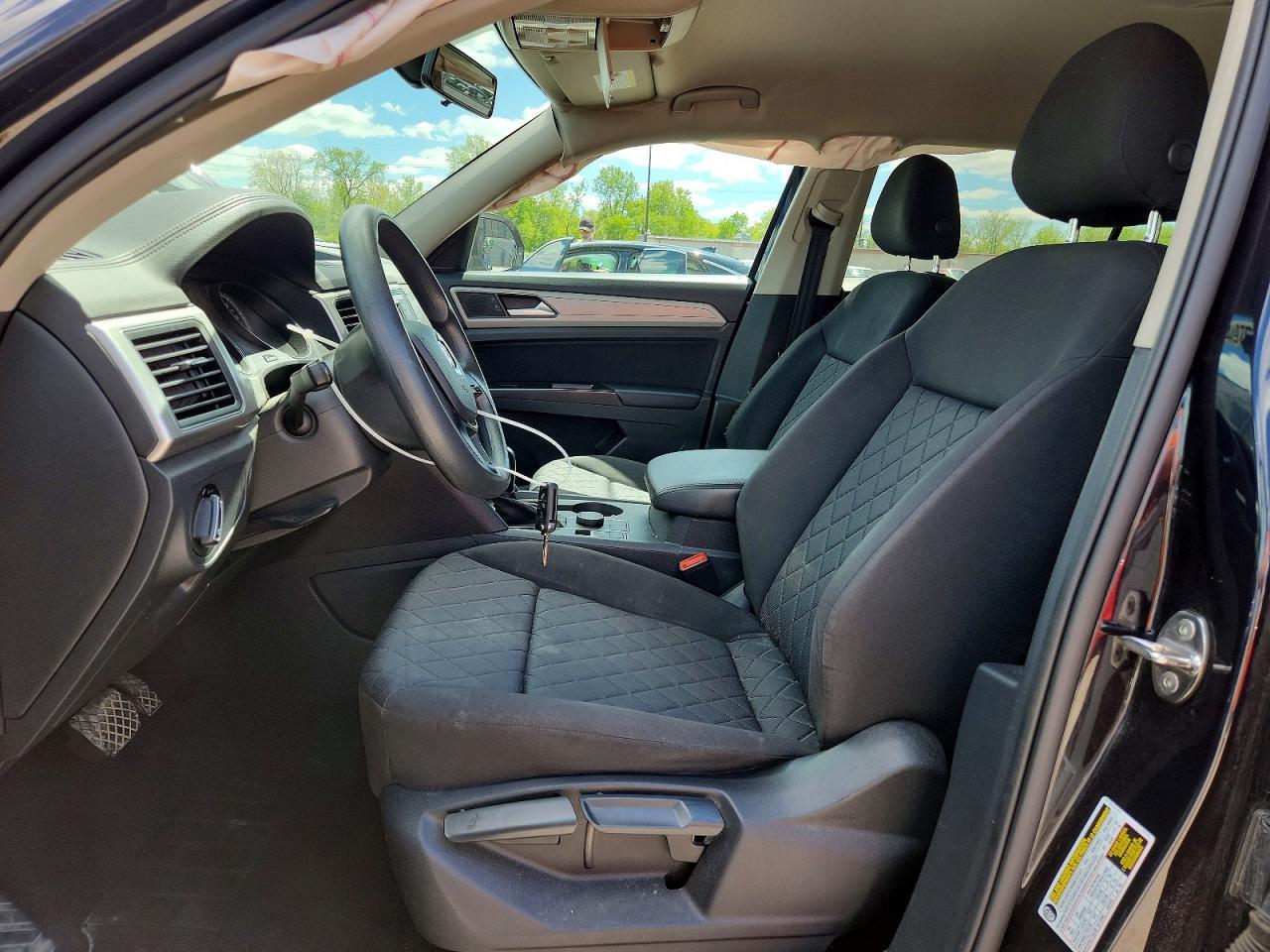 2019 Volkswagen Atlas S - Фото 7