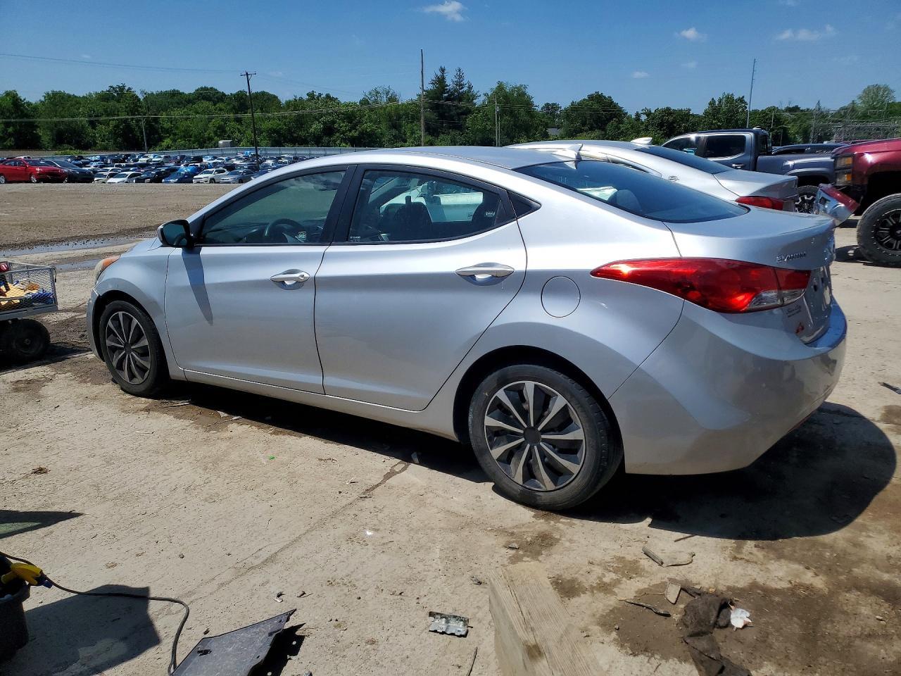 2012 Hyundai Elantra Gls - Image 2