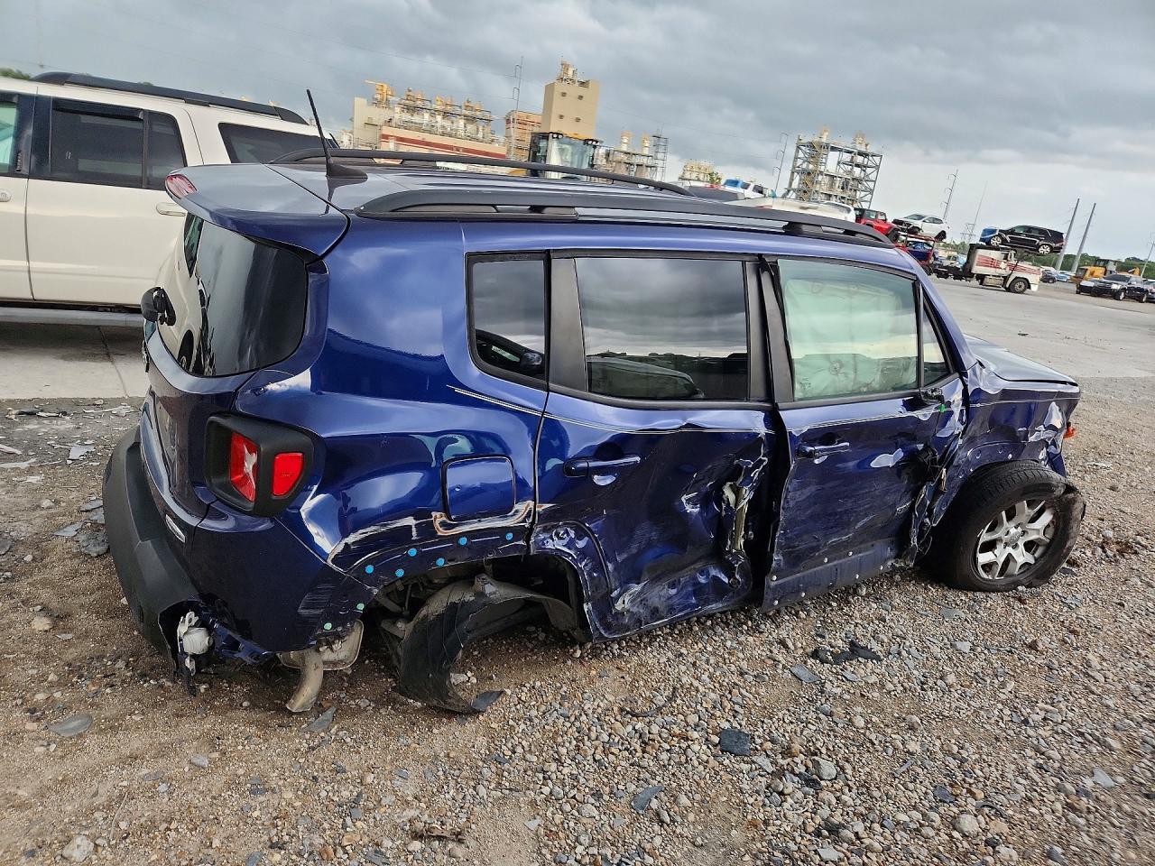 2018 Jeep Renegade - Фото 3