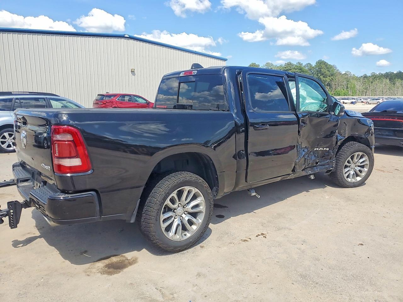 2024 Ram 1500 Laramie - Image 3