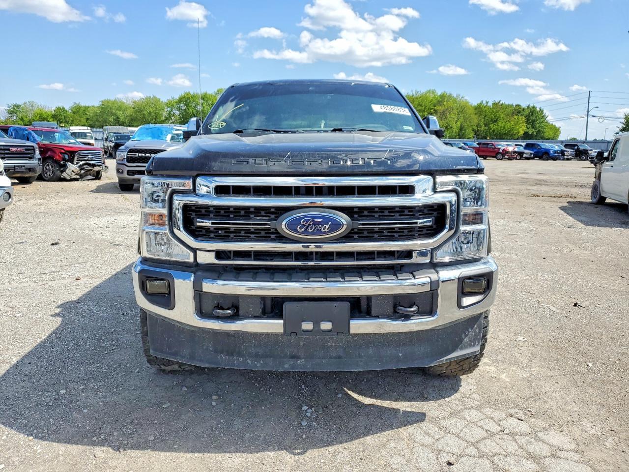 2022 Ford F250 Super Duty - Фото 5