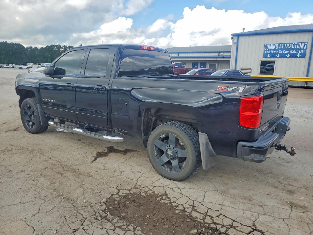 2018 Chevrolet Silverado K1500 Lt - Фото 2