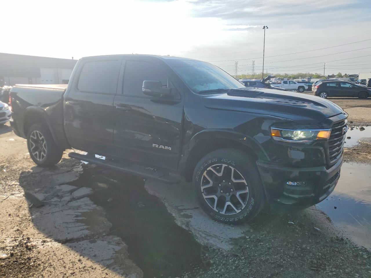 2025 Ram 1500 Laramie - Фото 4