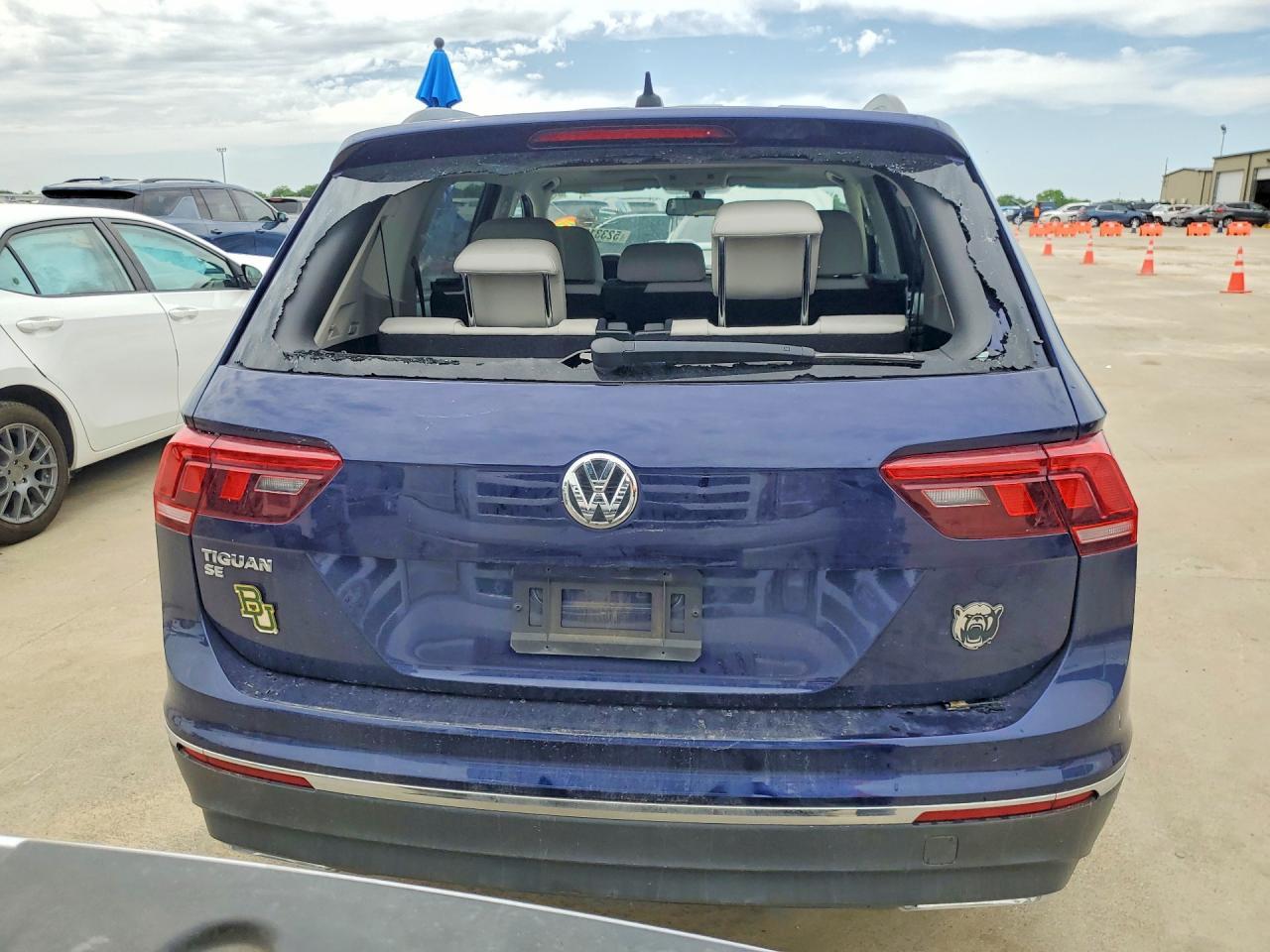 2021 Volkswagen Tiguan Se - Фото 6