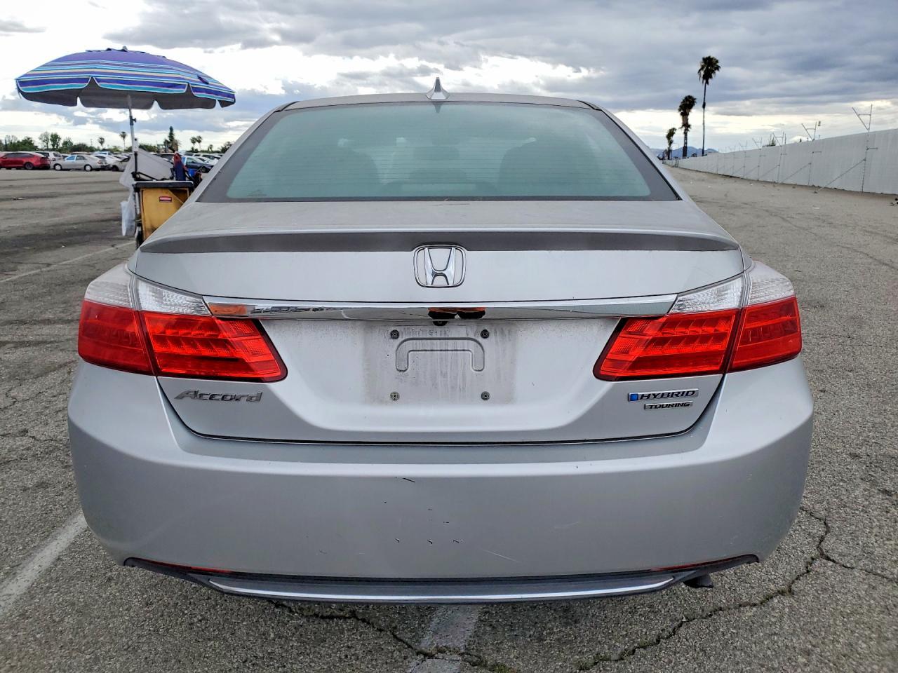 2014 Honda Accord Touring Hybrid - Фото 6