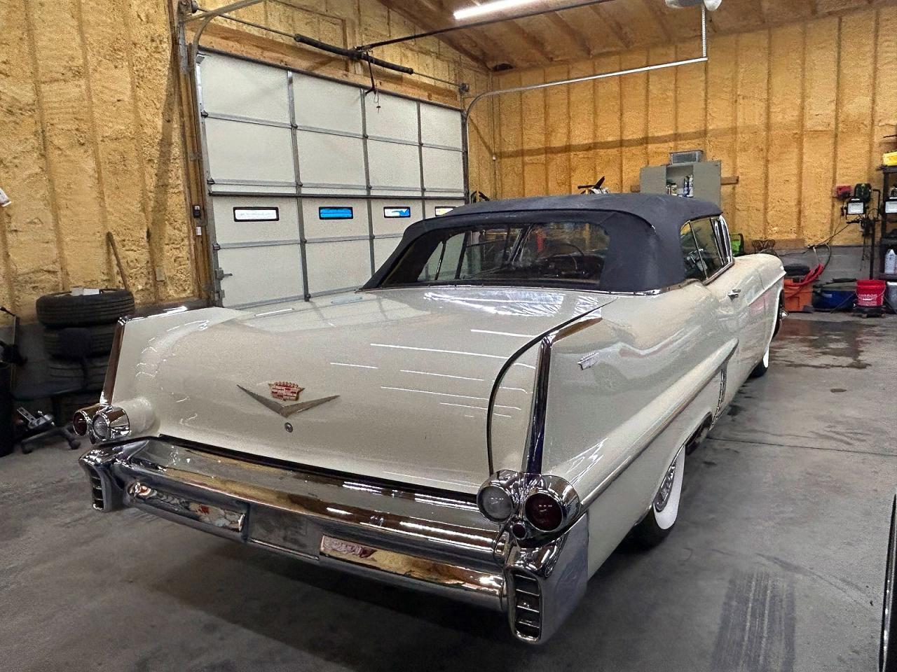 1957 Cadillac 2Drconv Coupe Deville - Фото 4