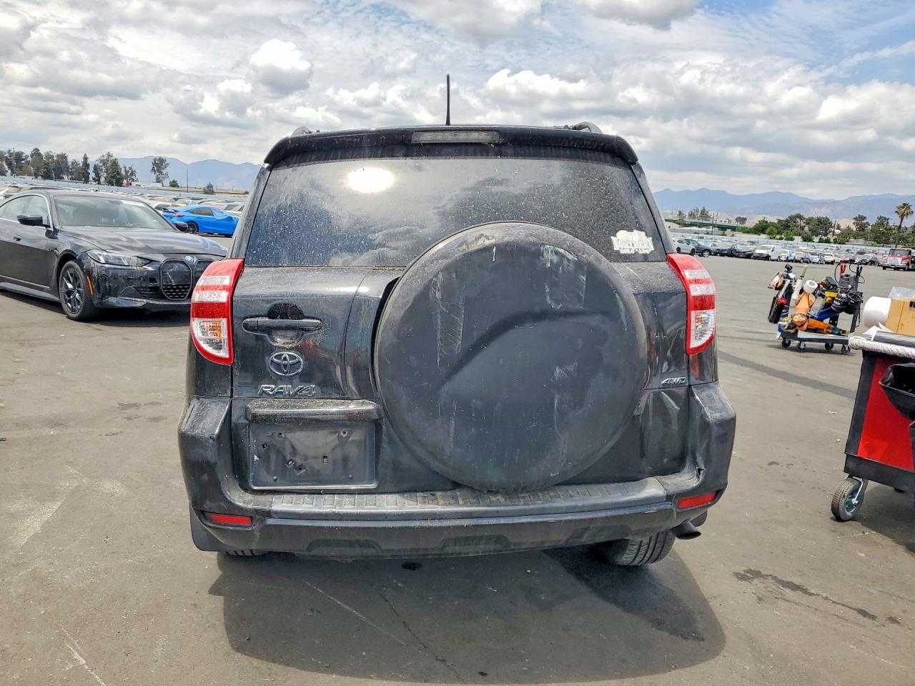 2011 Toyota Rav4 Base - Фото 6