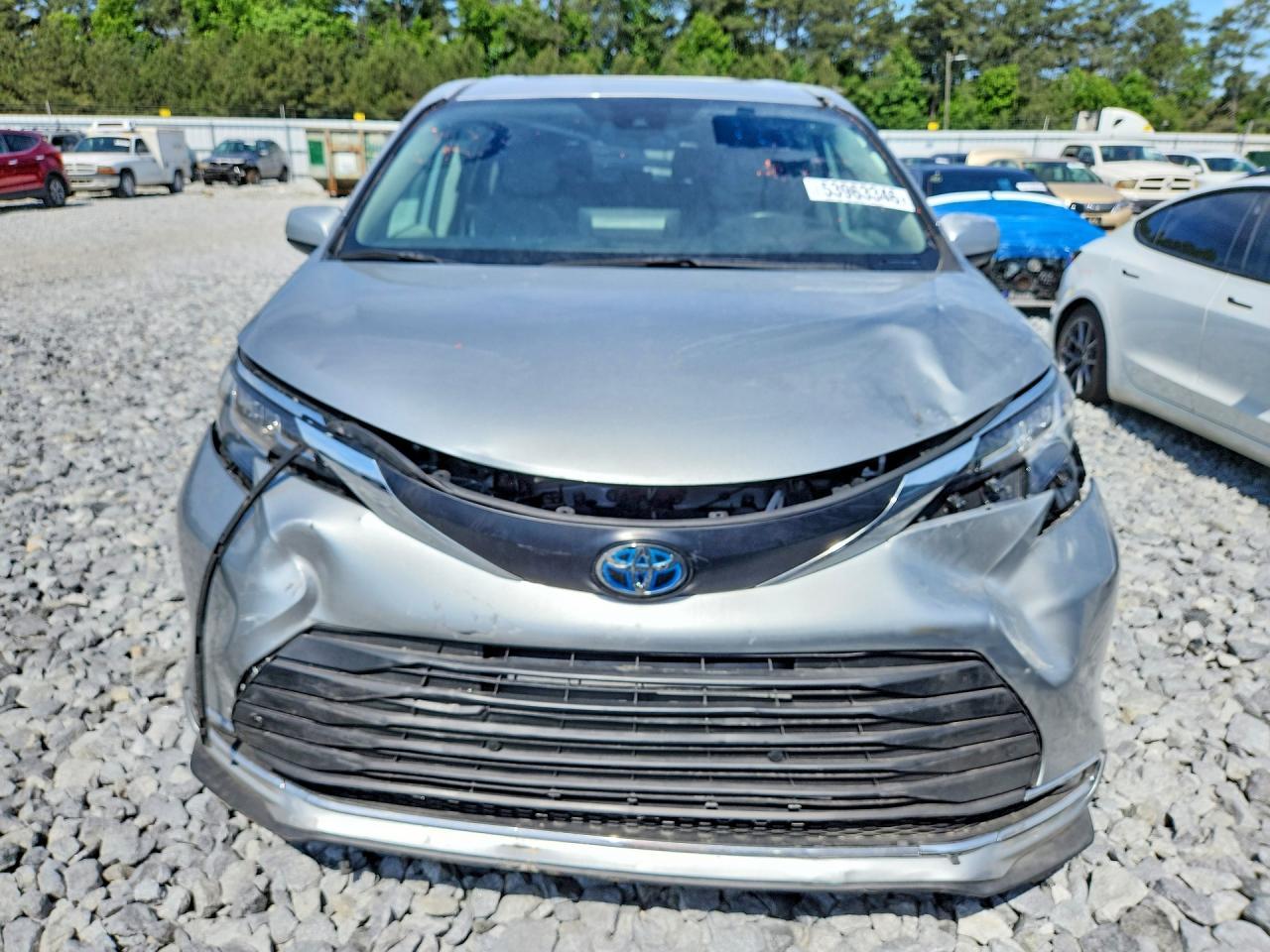 2021 Toyota Sienna Xle - Фото 5