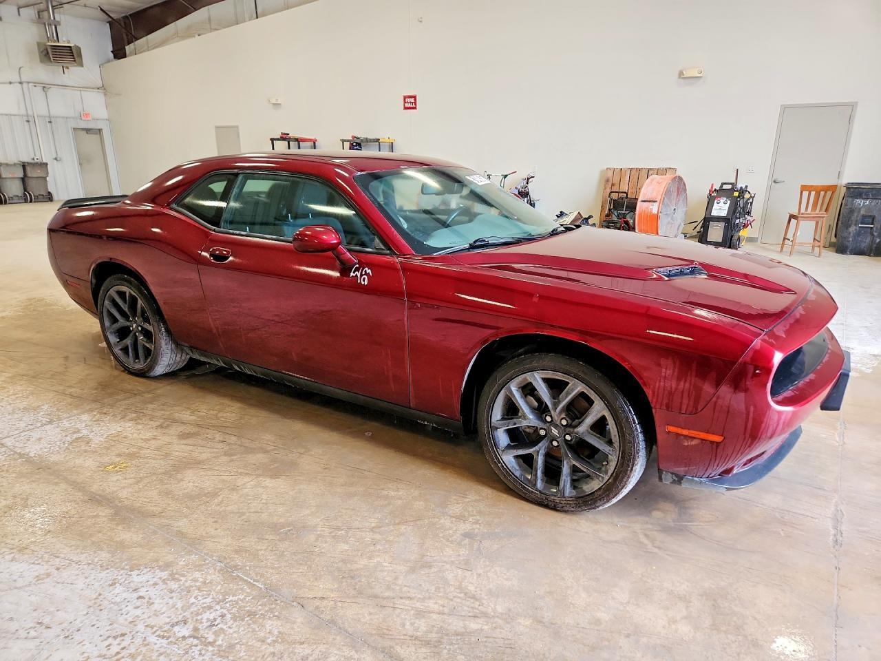 2021 Dodge Challenger Sxt - Image 4