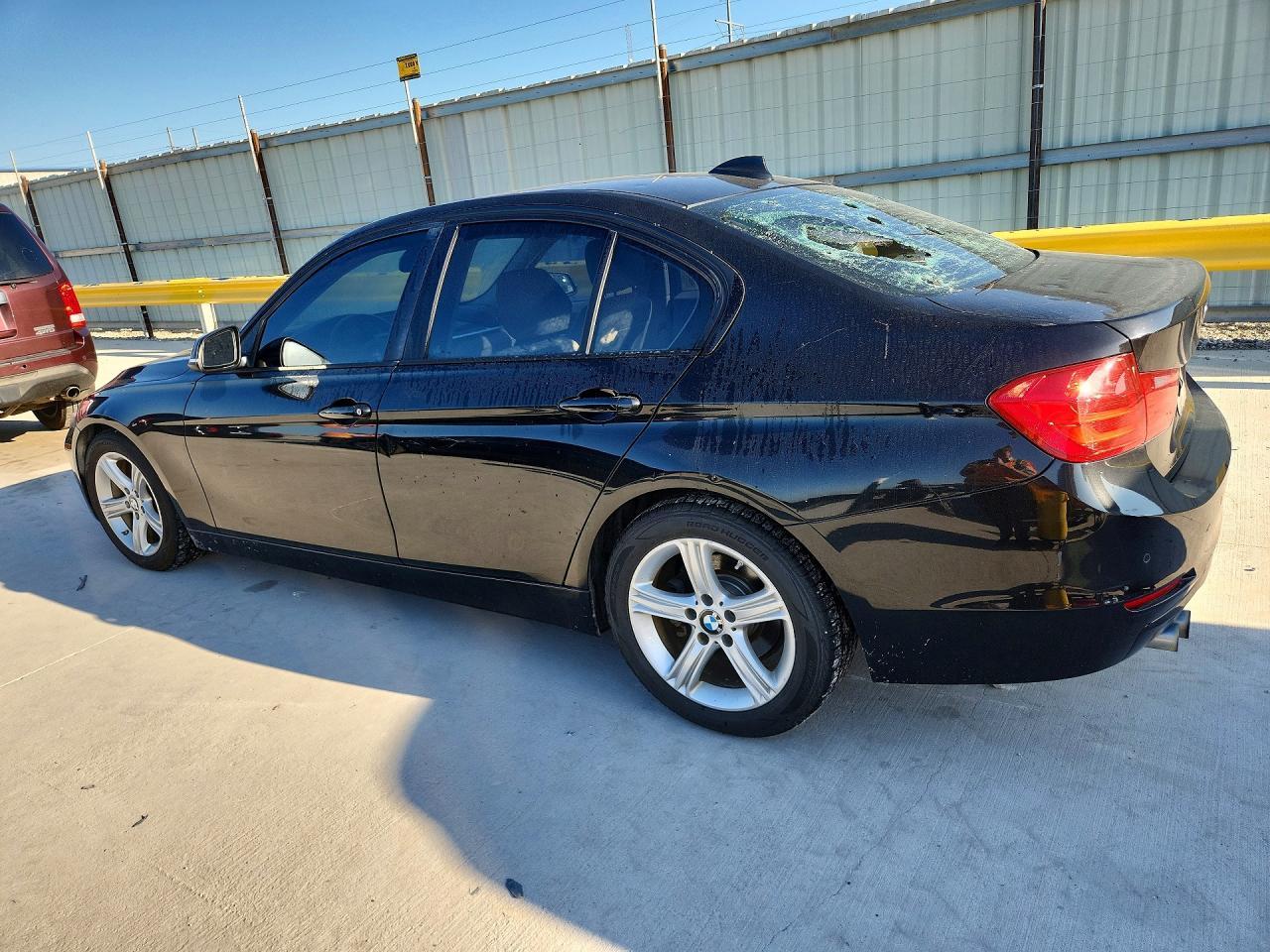 2014 BMW 328 I Sulev - Фото 2