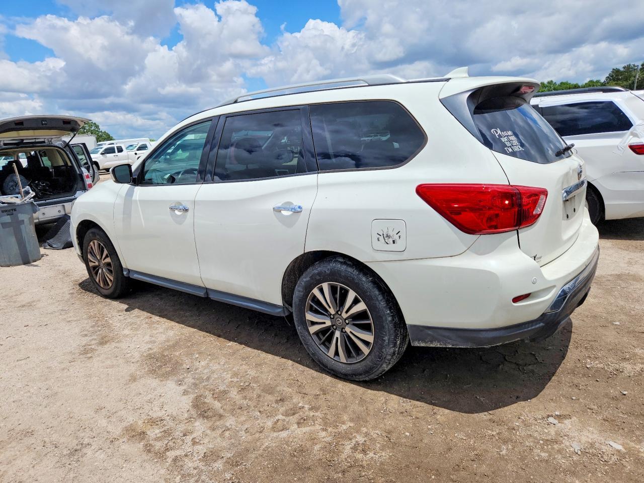 2019 Nissan Pathfinder Sv - Фото 2