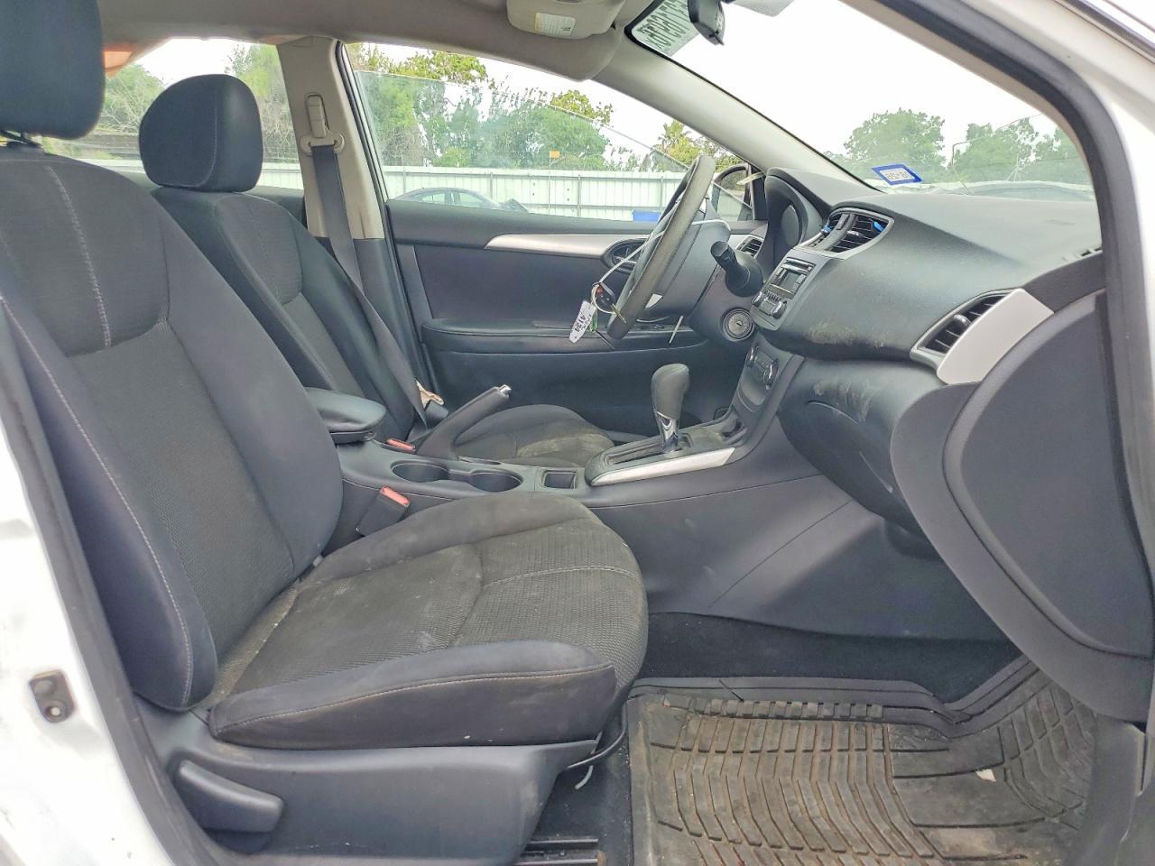 2017 Nissan Sentra S - Фото 7