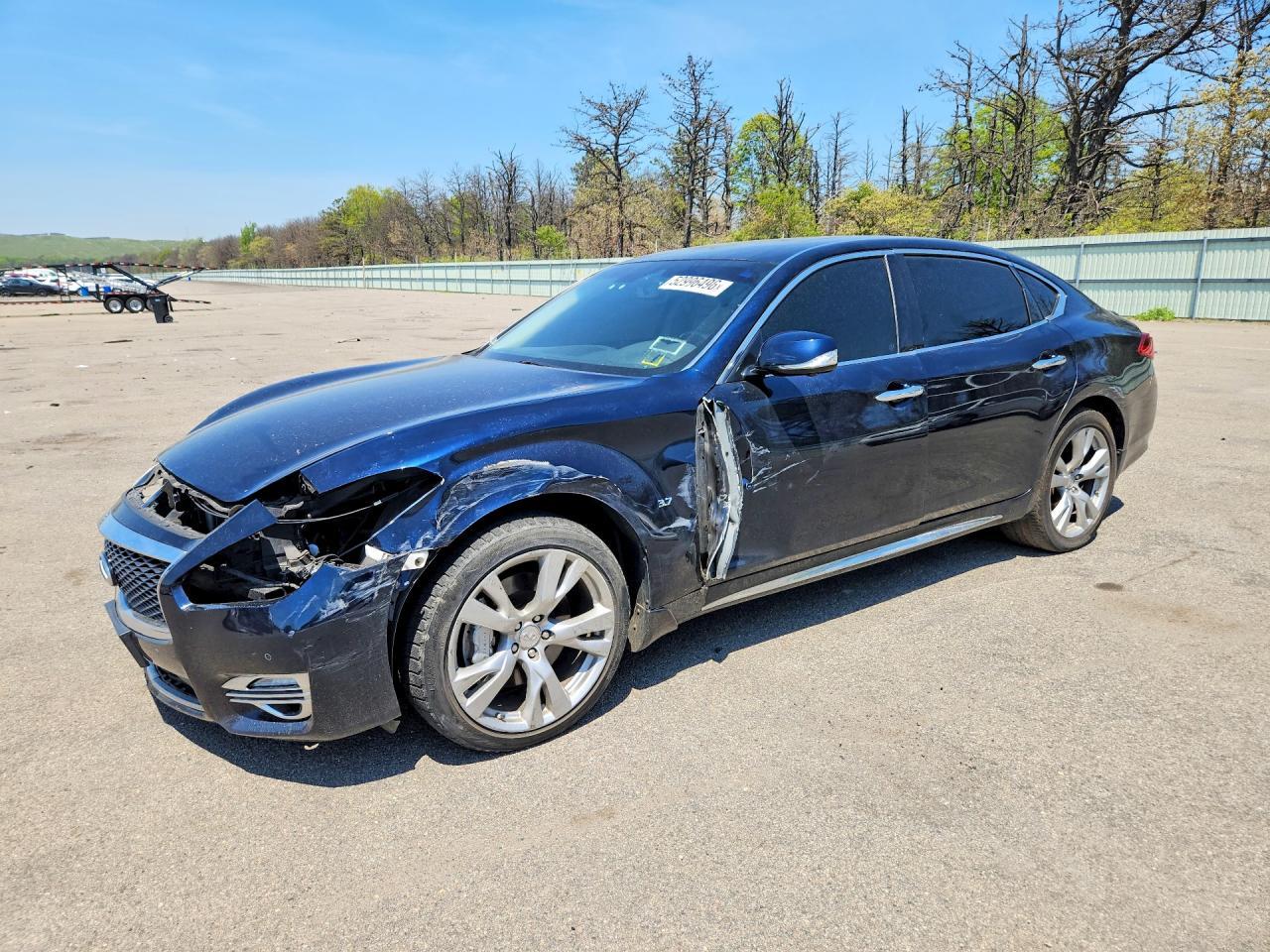 2016 Infiniti Q70L 3.7