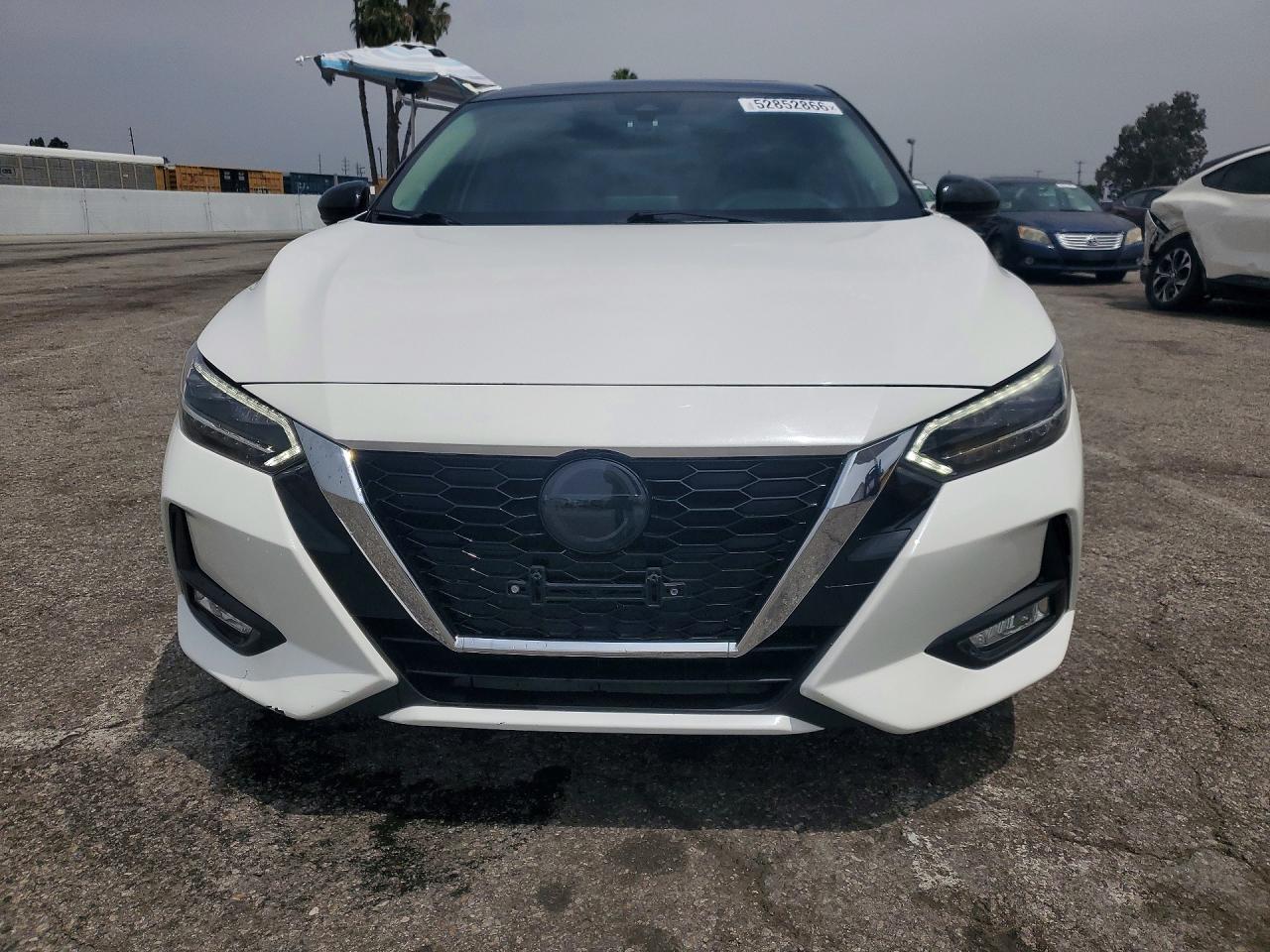 2022 Nissan Sentra Sr - Image 5