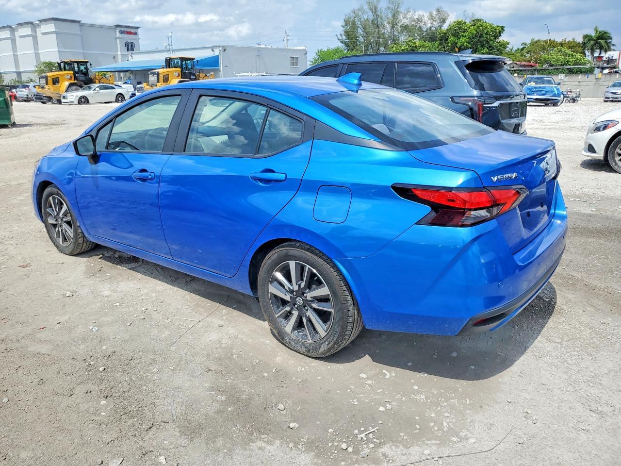 2021 Nissan Versa Sv - Image 2