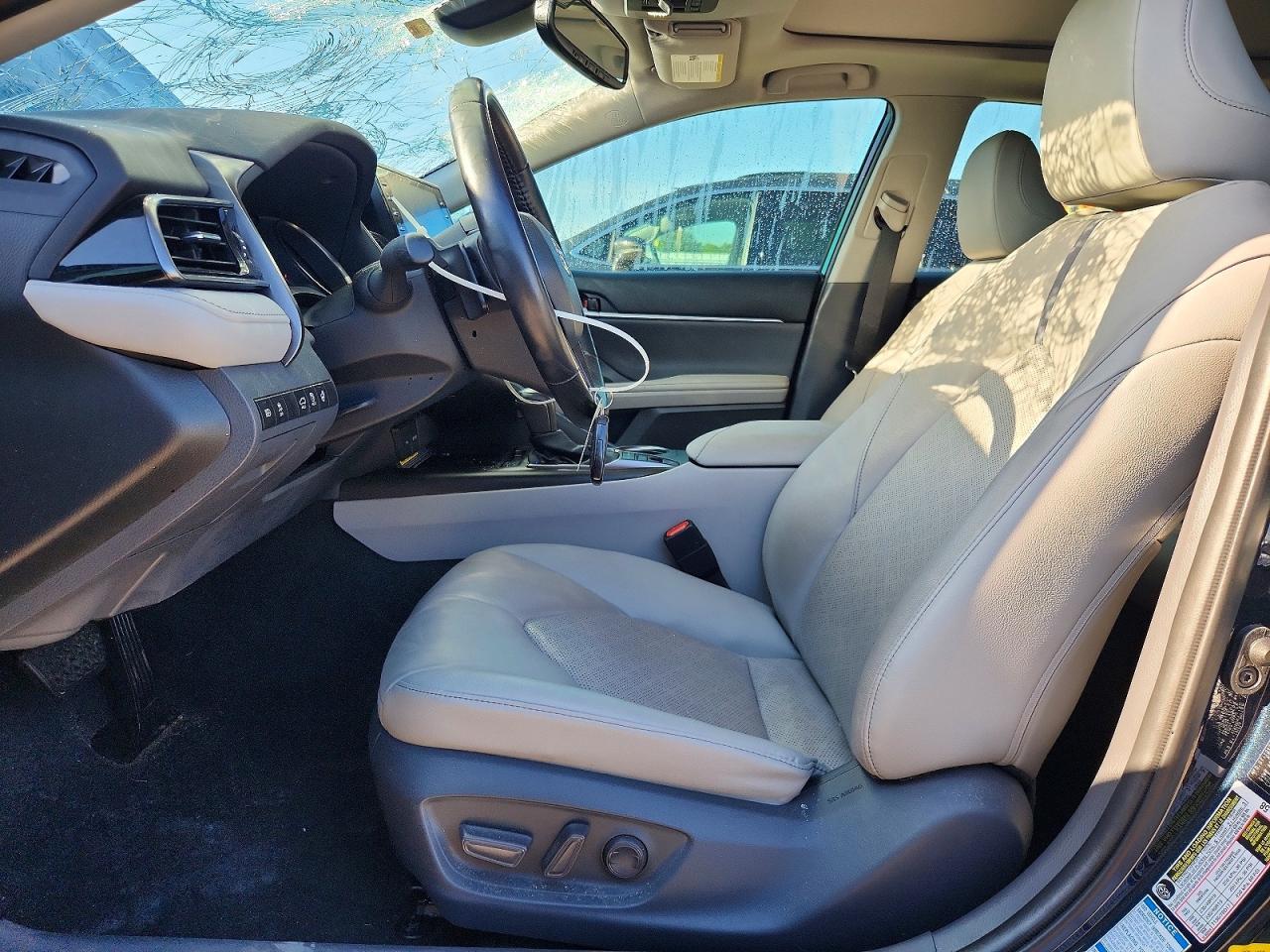 2021 Toyota Camry Xse - Image 7