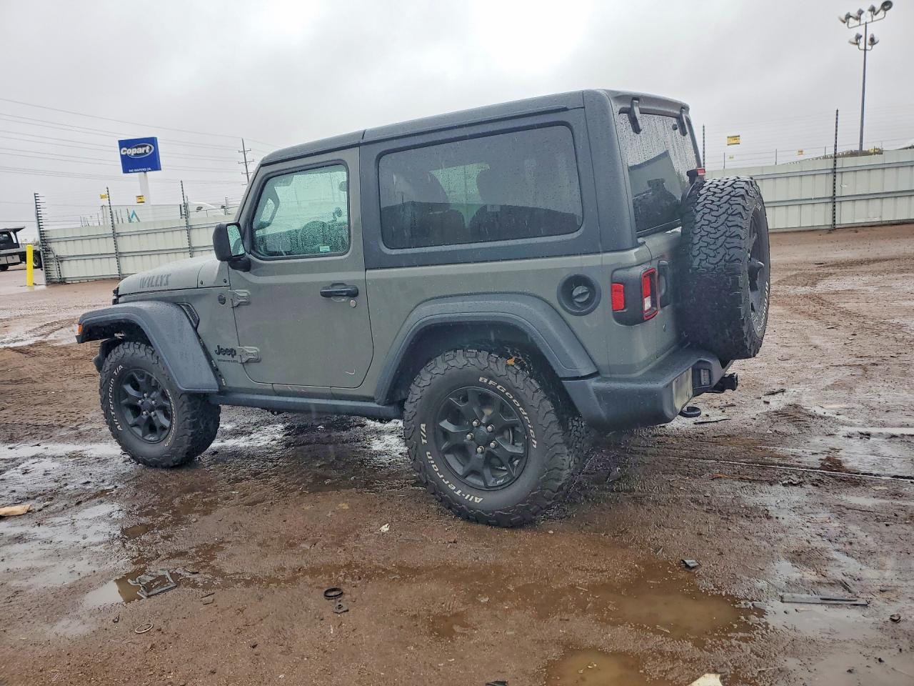 2020 Jeep Wrangler Sport - Фото 2