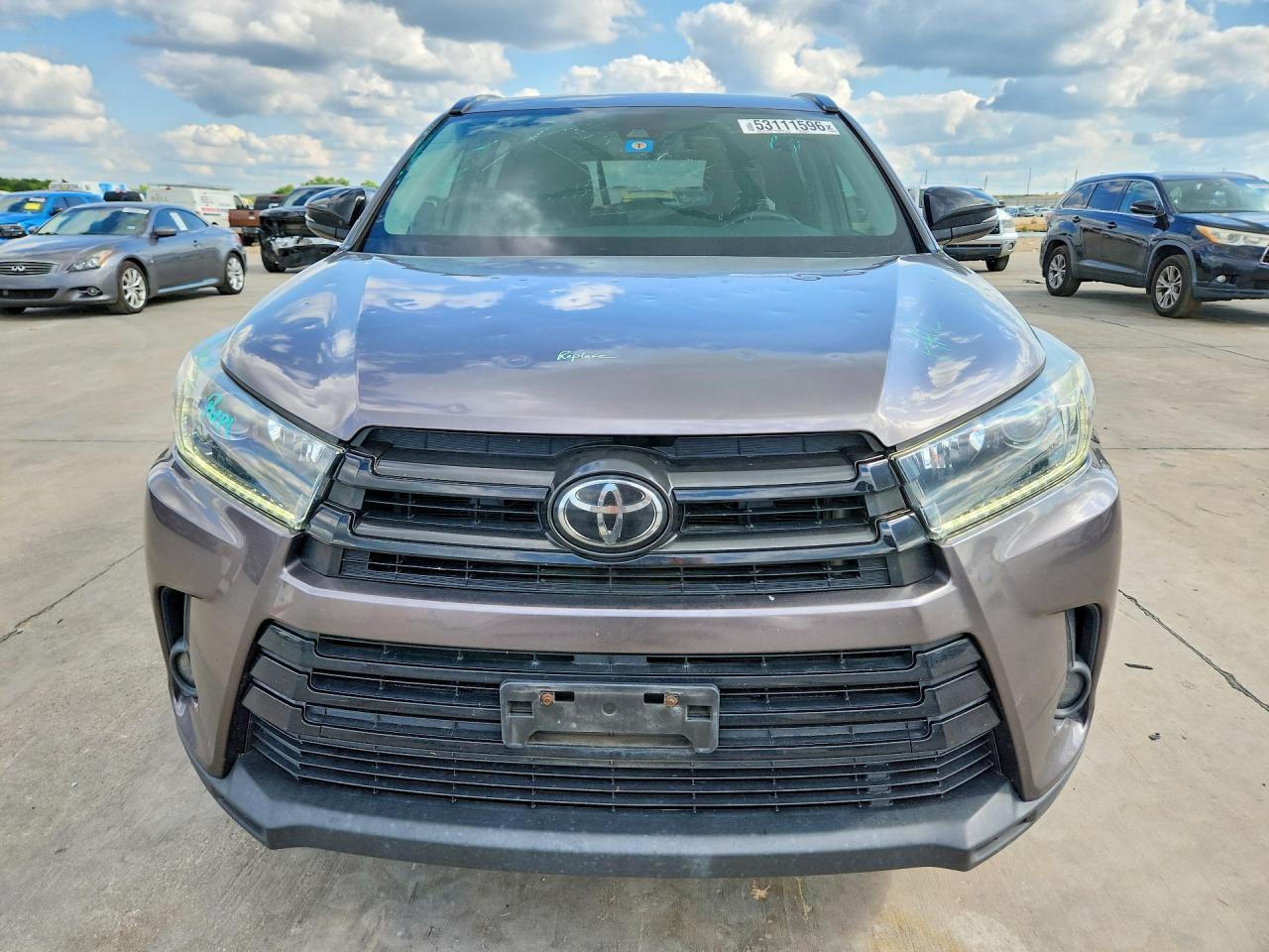 2019 Toyota Highlander Se - Image 5