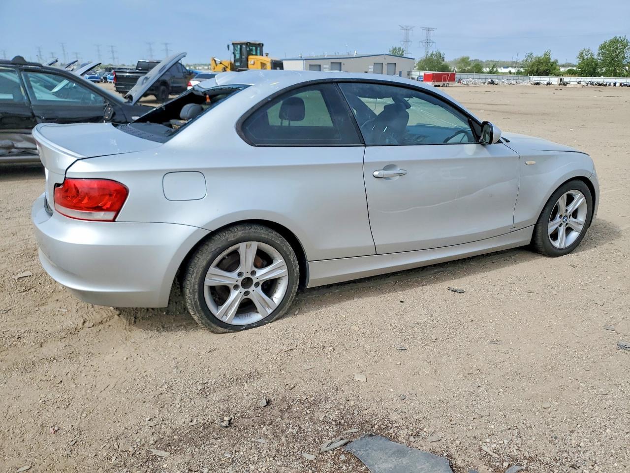 2011 BMW 135 I - Фото 3