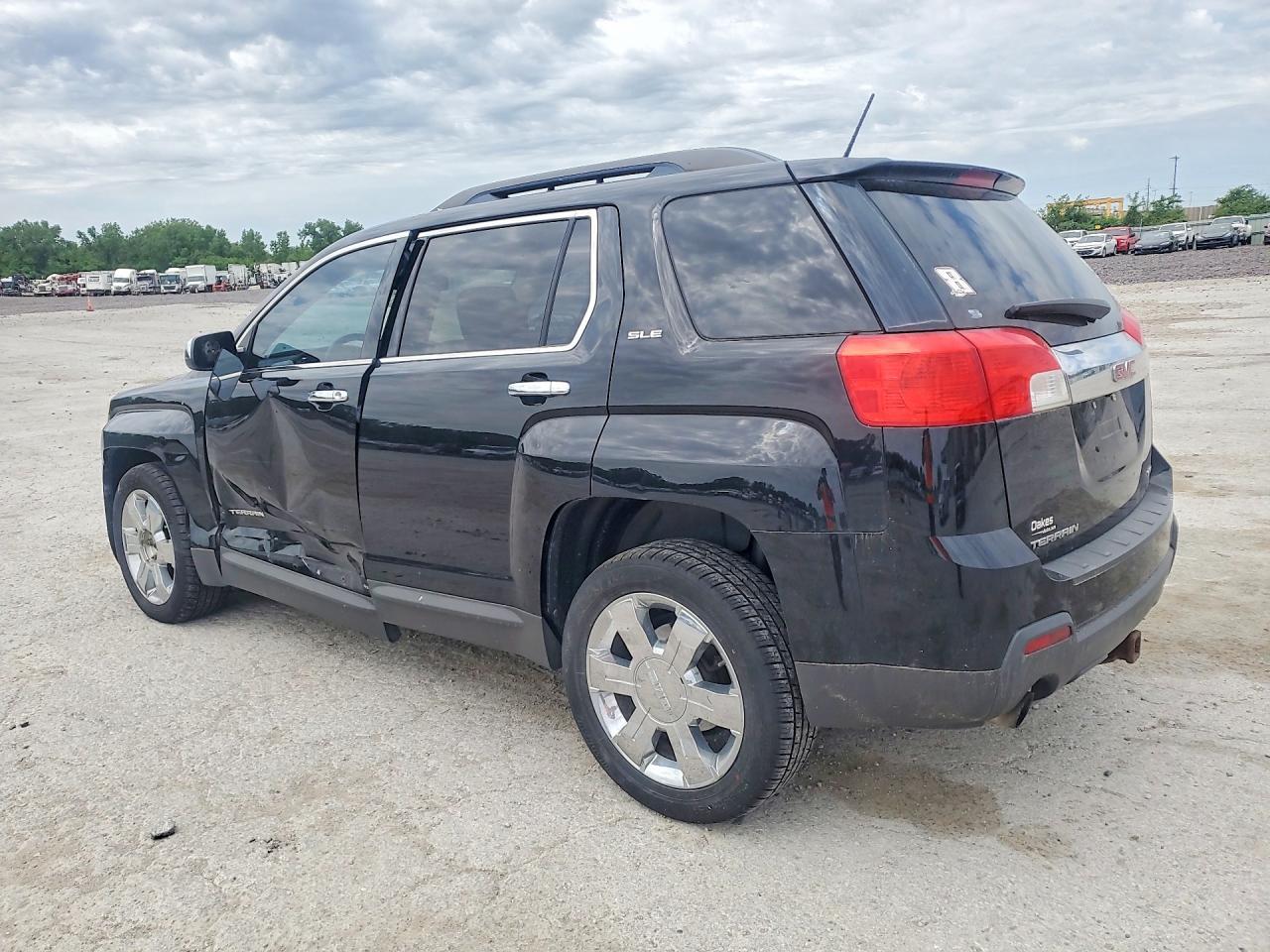 2014 GMC Terrain Sle - Фото 2