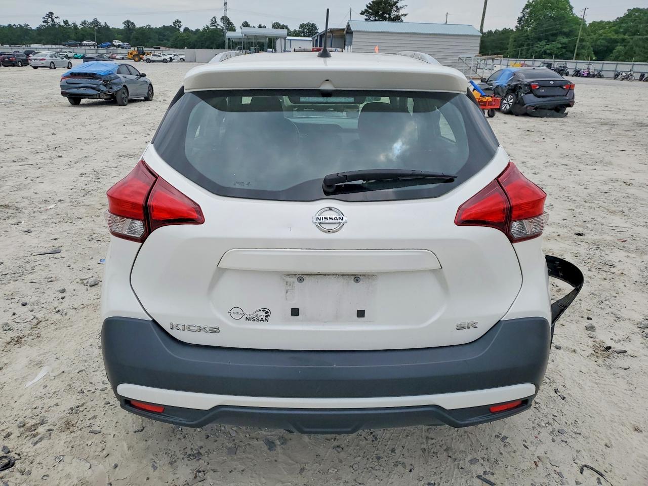 2018 Nissan Kicks Sr - Фото 6
