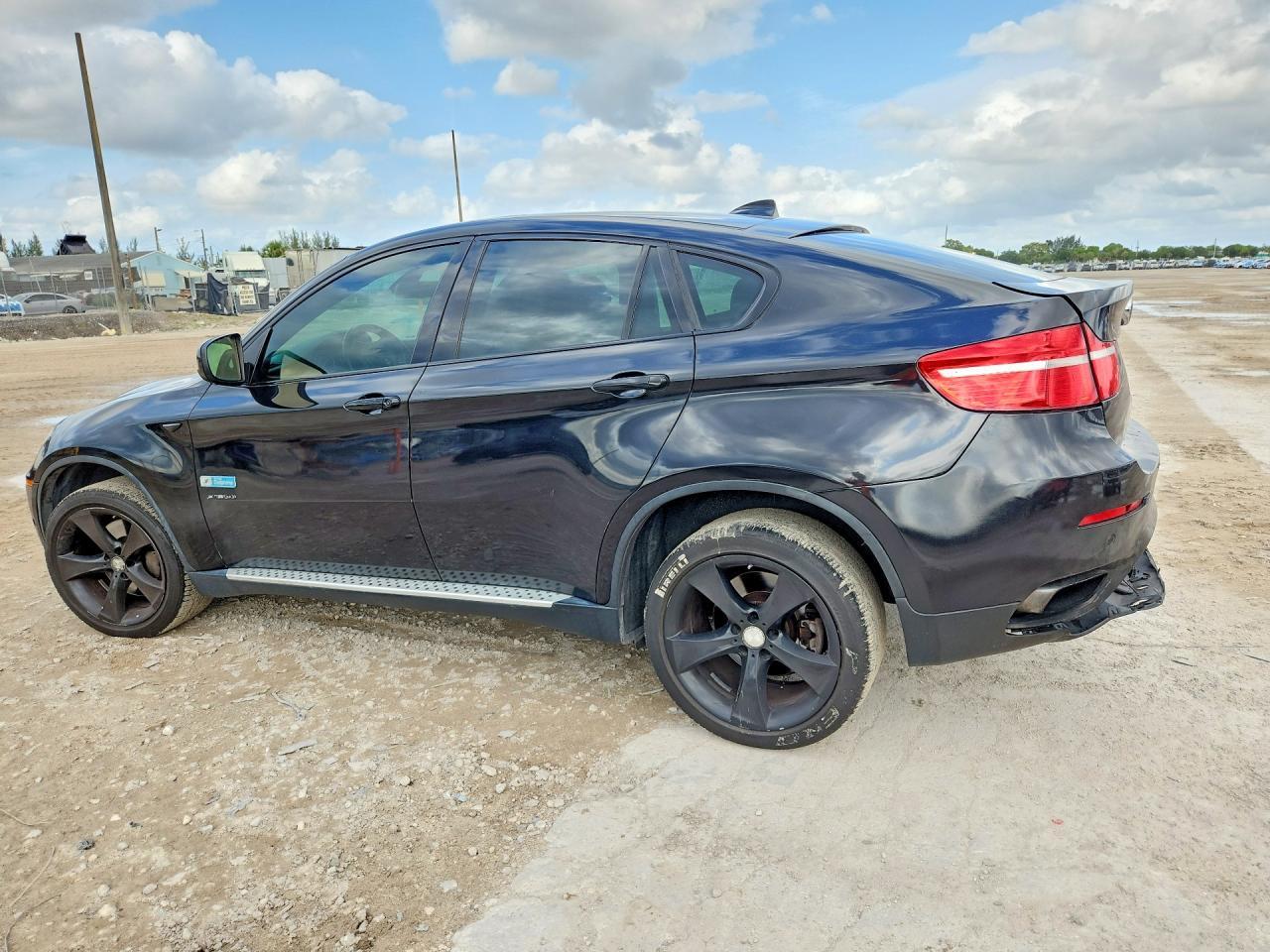 2009 BMW X6 - Фото 2