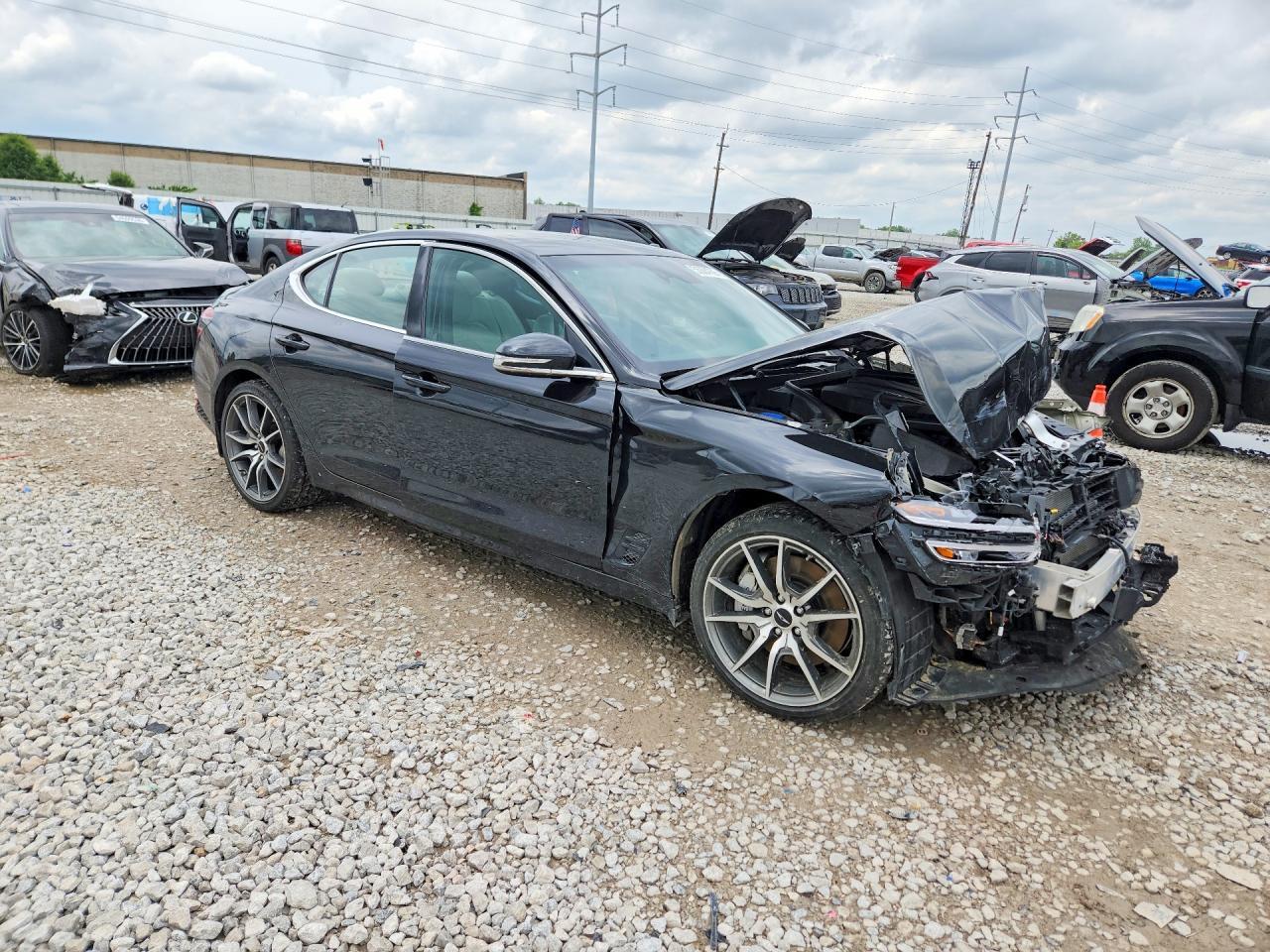 2025 Genesis G70 2.5T Standard - Фото 4