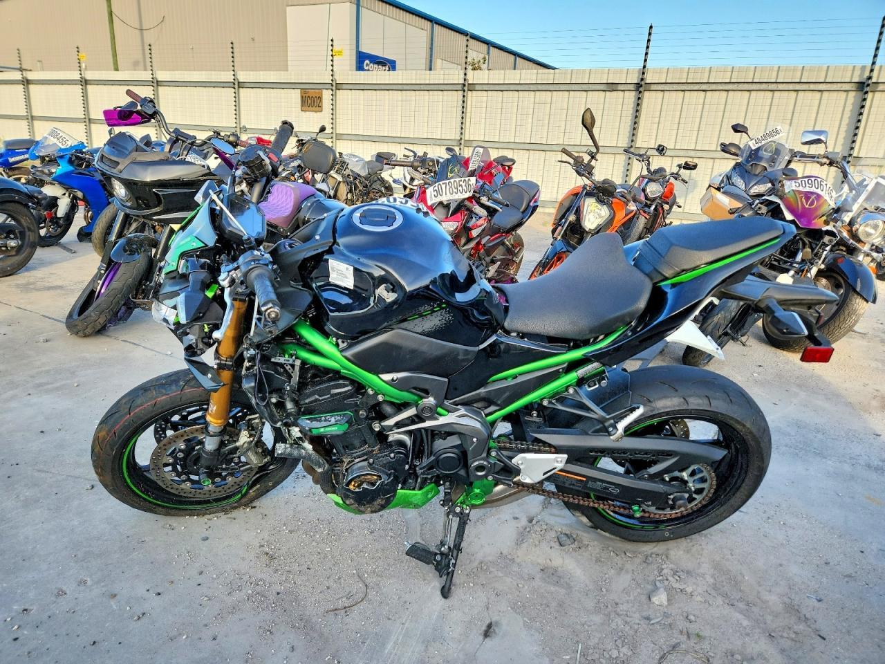 2024 Kawasaki Zr900 M - Image 3