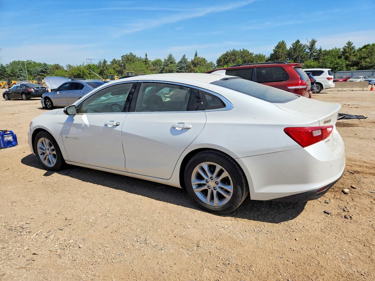 2016 Chevrolet Malibu Hybrid - Image 2